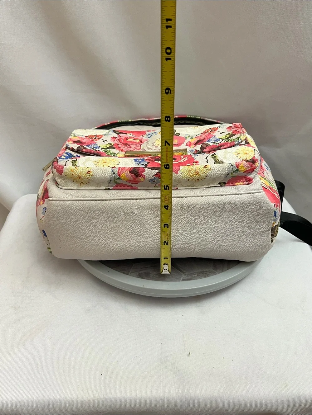 Betsey Johnson Floral Quilted Backpack White Pink Roses Gold Hardware